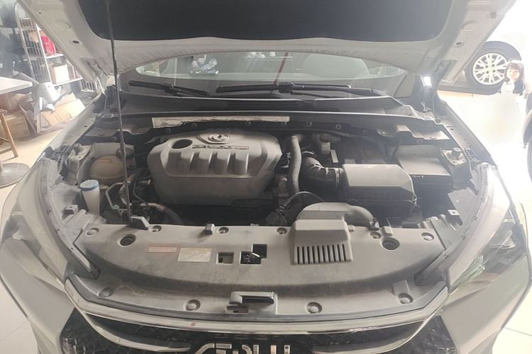 Used Dongfeng Aeolus Yixuan GS 2021 230T Automatic Star-Chasing Edition Engine Bay