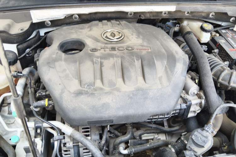 Used Dongfeng Aeolus Yixuan GS 2021 230T Automatic Star-Chasing Edition Engine Bay