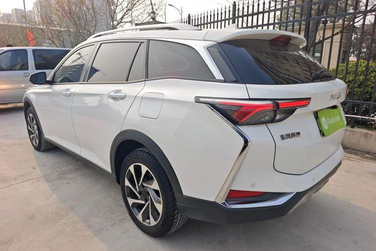 Used Dongfeng Aeolus Yixuan GS 2021 230T Automatic Star-Chasing Edition Exterior 2