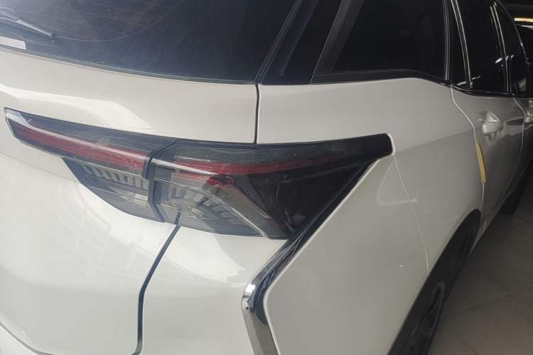 Used Dongfeng Aeolus Yixuan GS 2021 230T Automatic Star-Chasing Edition Exterior 3