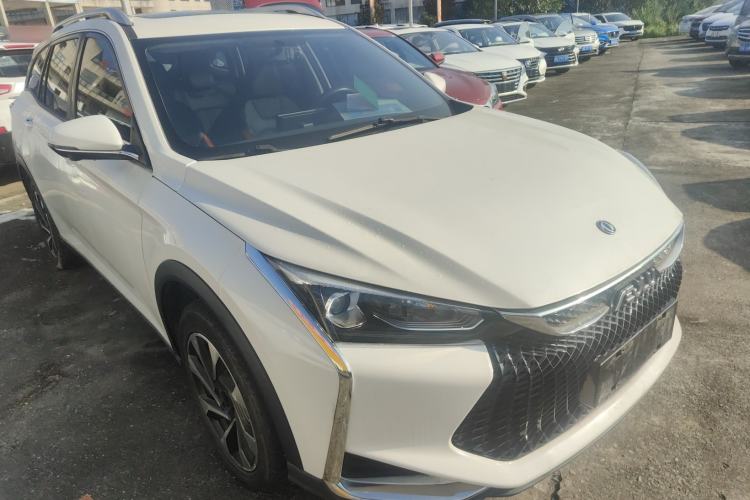 Used Dongfeng Aeolus Yixuan GS 2021 230T Automatic Star-Chasing Edition Front Right 45 Deg