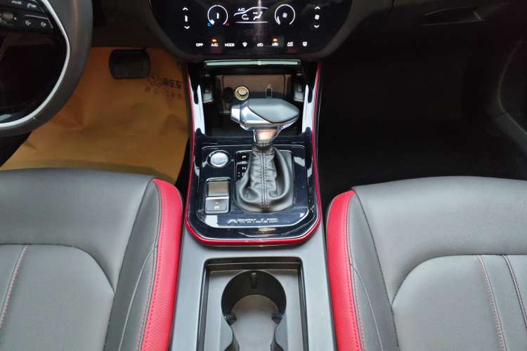 Used Dongfeng Aeolus Yixuan GS 2021 230T Automatic Star-Chasing Edition Gear Lever