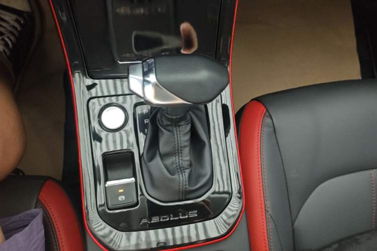 Used Dongfeng Aeolus Yixuan GS 2021 230T Automatic Star-Chasing Edition Gear Lever