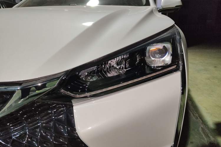 Used Dongfeng Aeolus Yixuan GS 2021 230T Automatic Star-Chasing Edition Left Front Headlight