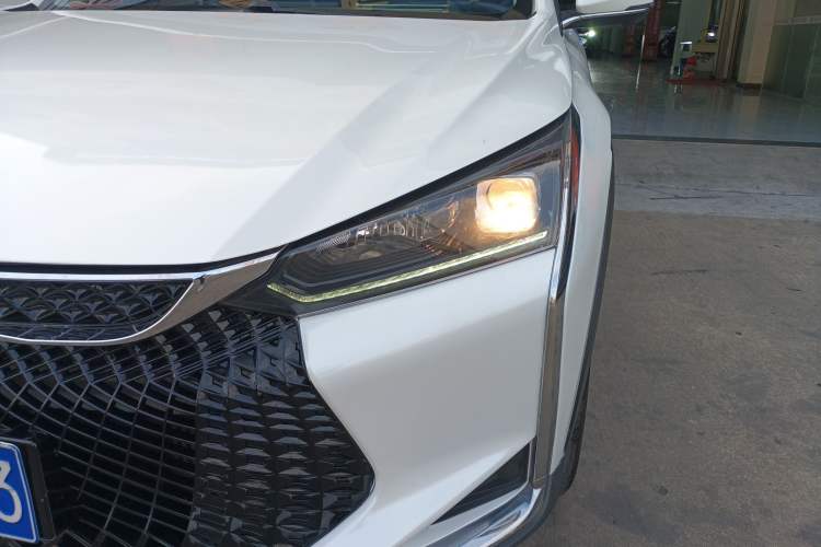 Used Dongfeng Aeolus Yixuan GS 2021 230T Automatic Star-Chasing Edition Left Front Headlight