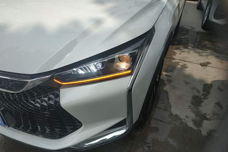 Used Dongfeng Aeolus Yixuan GS 2021 230T Automatic Star-Chasing Edition Left Front Headlight