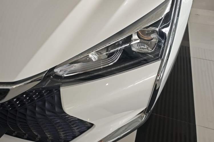 Used Dongfeng Aeolus Yixuan GS 2021 230T Automatic Star-Chasing Edition Left Front Headlight