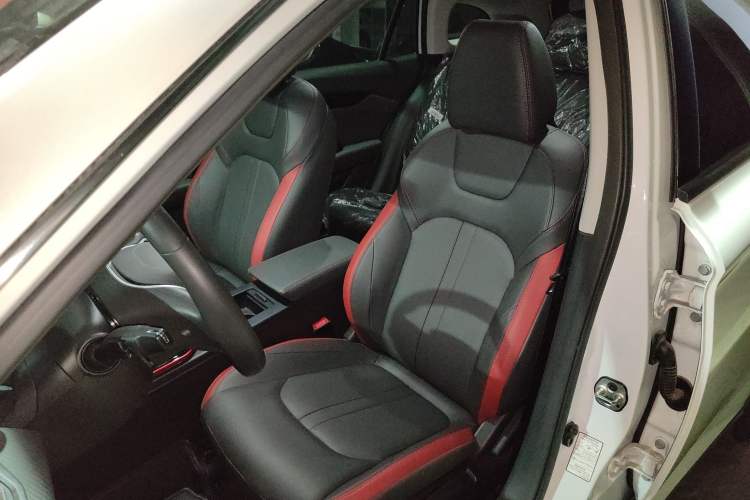 Used Dongfeng Aeolus Yixuan GS 2021 230T Automatic Star-Chasing Edition Left Front Seat