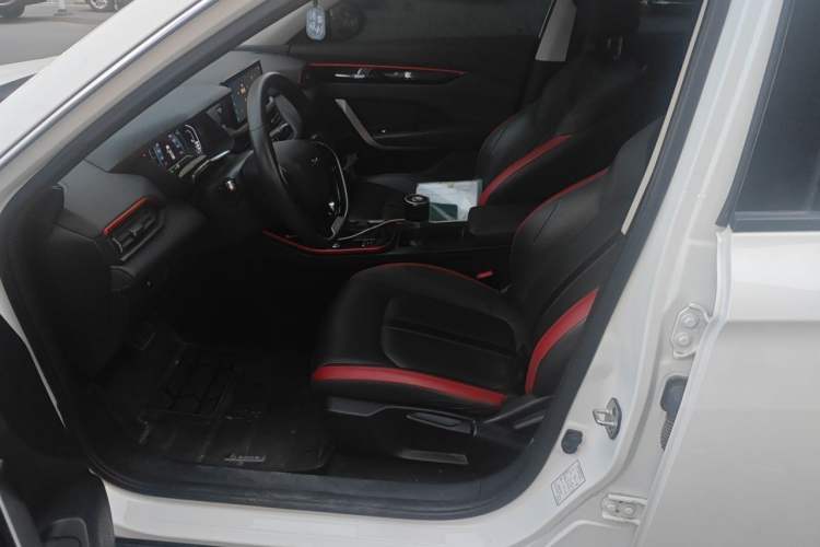 Used Dongfeng Aeolus Yixuan GS 2021 230T Automatic Star-Chasing Edition Left Front Seat