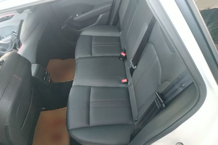 Used Dongfeng Aeolus Yixuan GS 2021 230T Automatic Star-Chasing Edition Left Rear Seat
