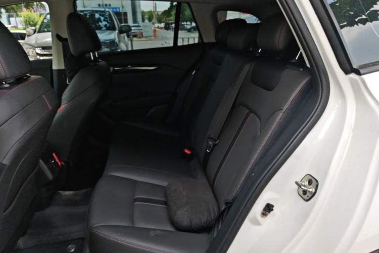 Used Dongfeng Aeolus Yixuan GS 2021 230T Automatic Star-Chasing Edition Left Rear Seat