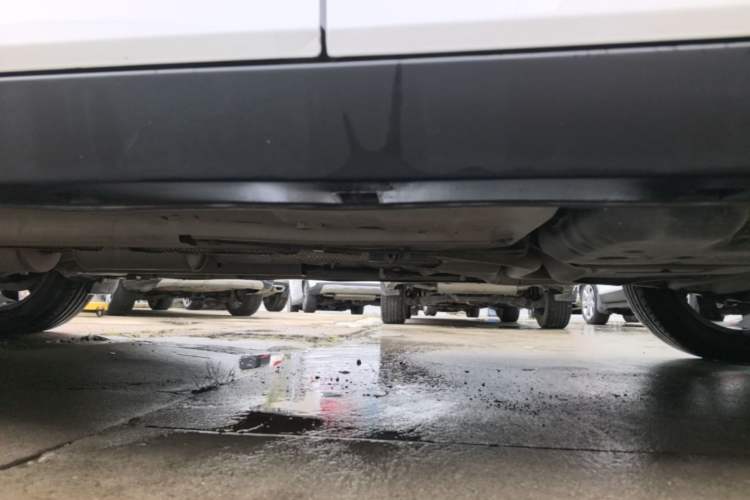 Used Dongfeng Aeolus Yixuan GS 2021 230T Automatic Star-Chasing Edition Left Side Sill