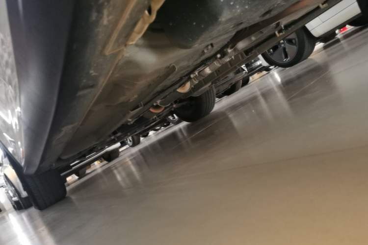 Used Dongfeng Aeolus Yixuan GS 2021 230T Automatic Star-Chasing Edition Left Side Sill