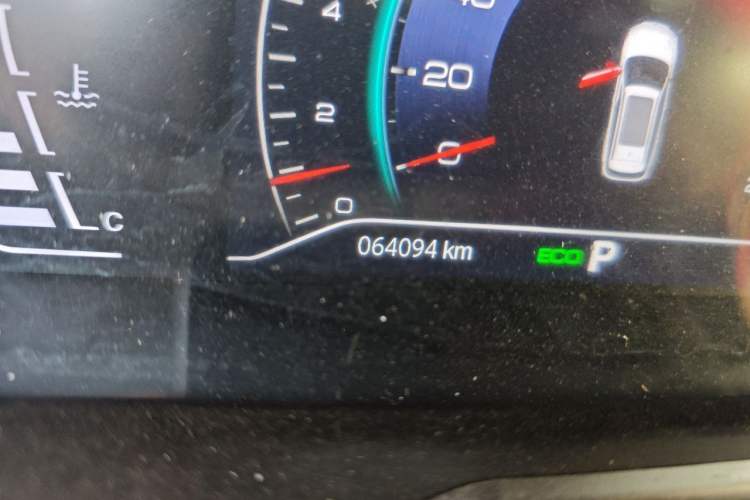 Used Dongfeng Aeolus Yixuan GS 2021 230T Automatic Star-Chasing Edition Odometer Close Up