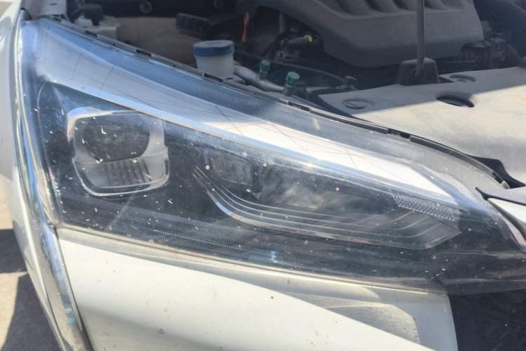 Used Dongfeng Aeolus Yixuan GS 2021 230T Automatic Chasing the Moon Edition Right Front Headlight