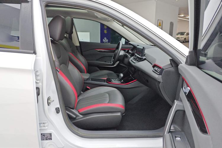 Used Dongfeng Aeolus Yixuan GS 2021 230T Automatic Star-Chasing Edition Right Front Seat
