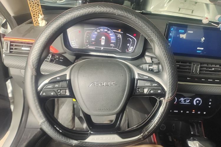 Used Dongfeng Aeolus Yixuan GS 2021 230T Automatic Star-Chasing Edition Steering Wheel