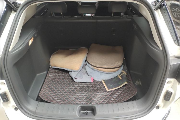 Used Dongfeng Aeolus Yixuan GS 2021 230T Automatic Star-Chasing Edition Trunk