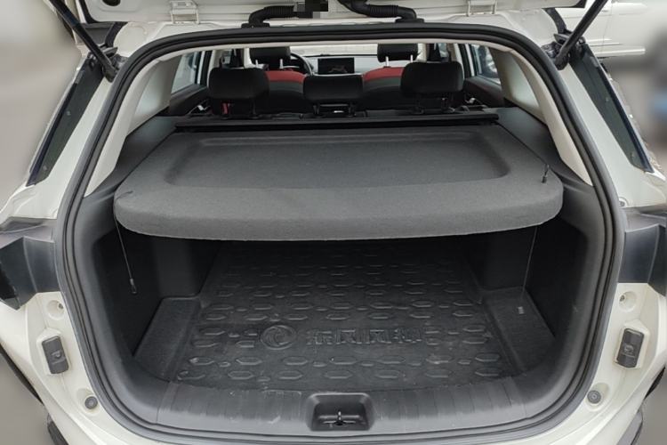 Used Dongfeng Aeolus Yixuan GS 2021 230T Automatic Star-Chasing Edition Trunk