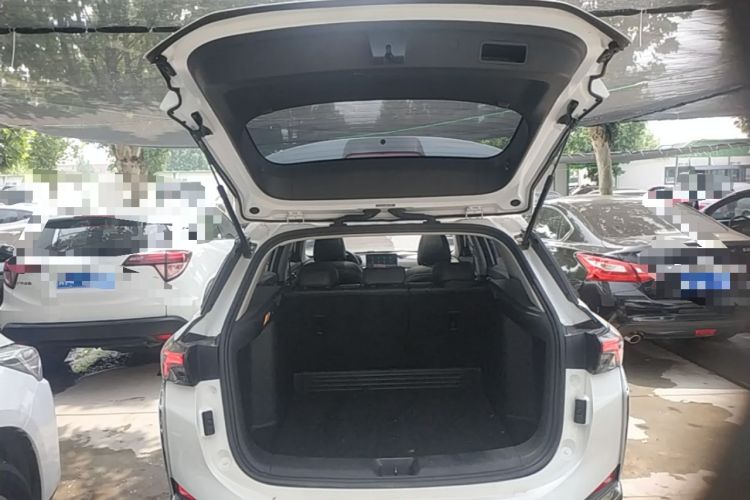 Used Dongfeng Aeolus Yixuan GS 2021 230T Automatic Star-Chasing Edition Trunk