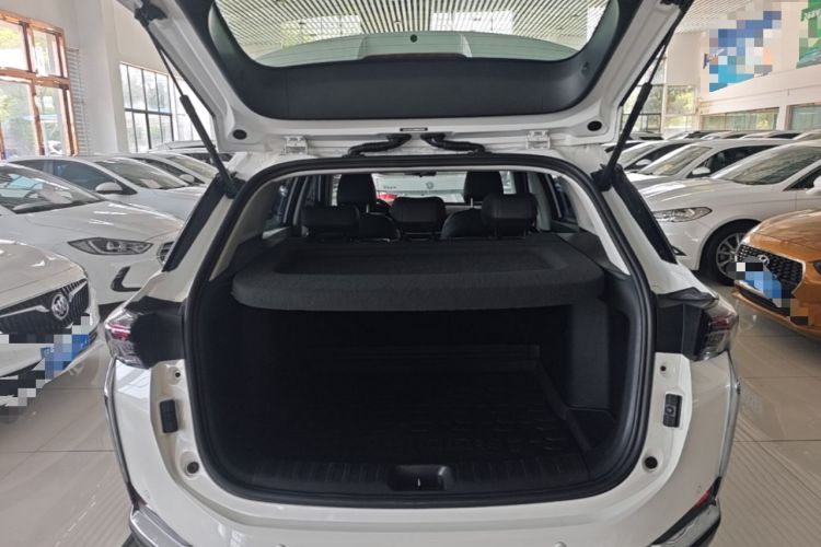Used Dongfeng Aeolus Yixuan GS 2021 230T Automatic Star-Chasing Edition Trunk