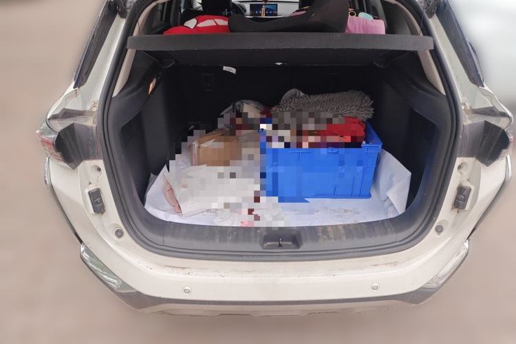 Used Dongfeng Aeolus Yixuan GS 2021 230T Automatic Star-Chasing Edition Trunk