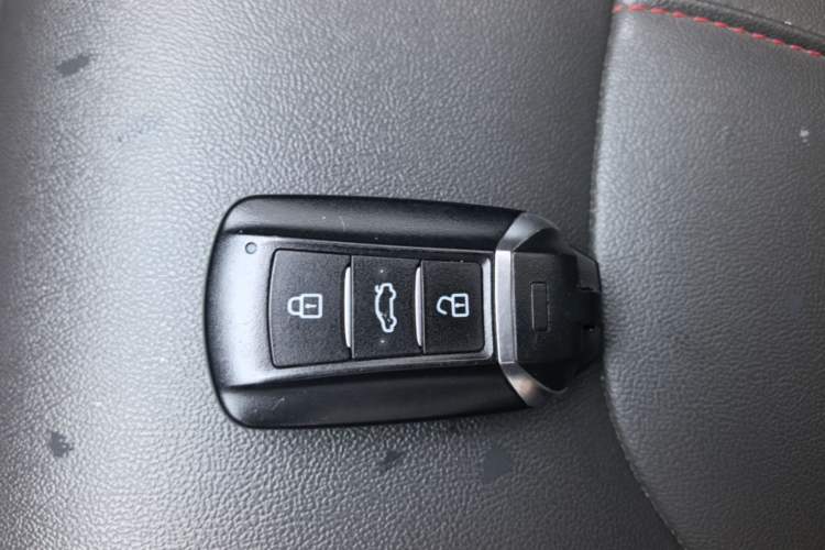 Used Dongfeng Aeolus Yixuan GS 2021 230T Automatic Star-Chasing Edition Vehicle Key