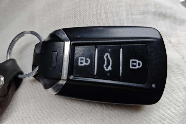 Used Dongfeng Aeolus Yixuan GS 2021 230T Automatic Star-Chasing Edition Vehicle Key