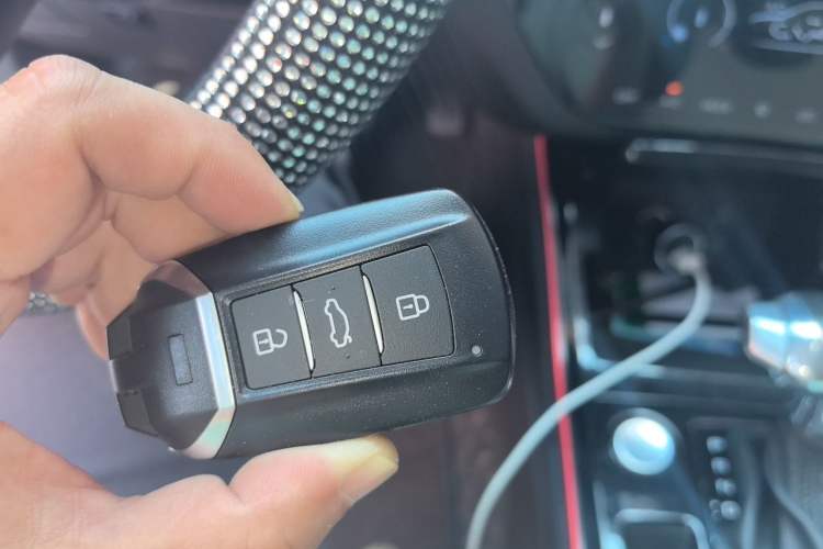 Used Dongfeng Aeolus Yixuan GS 2021 230T Automatic Star-Chasing Edition Vehicle Key