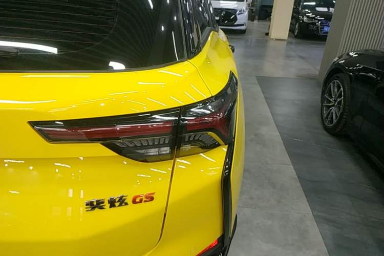 Used Dongfeng Aeolus Yixuan GS 2021 230T Automatic Zuiyao Wushu Edition Right Rear Taillight