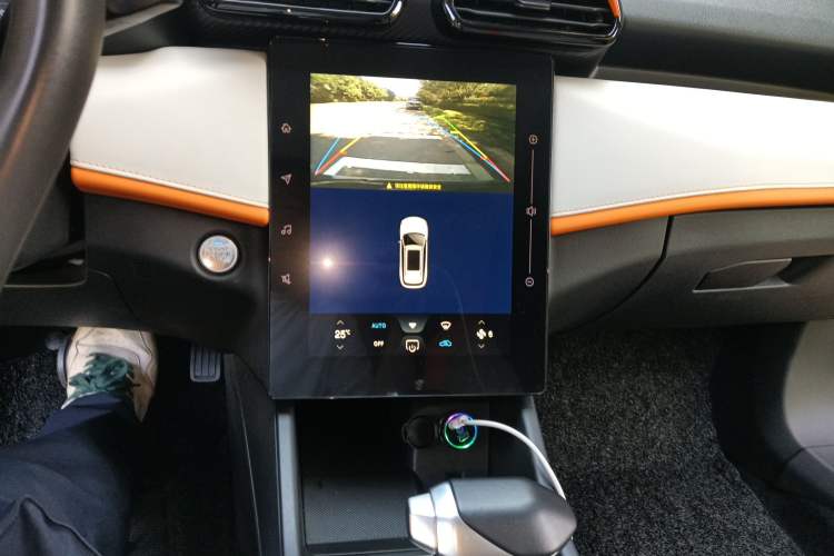 Used Dongfeng Aeolus Yixuan GS 2023 Mach Edition 1.5L Automatic Wealth Creation Version Audio And AC Panel