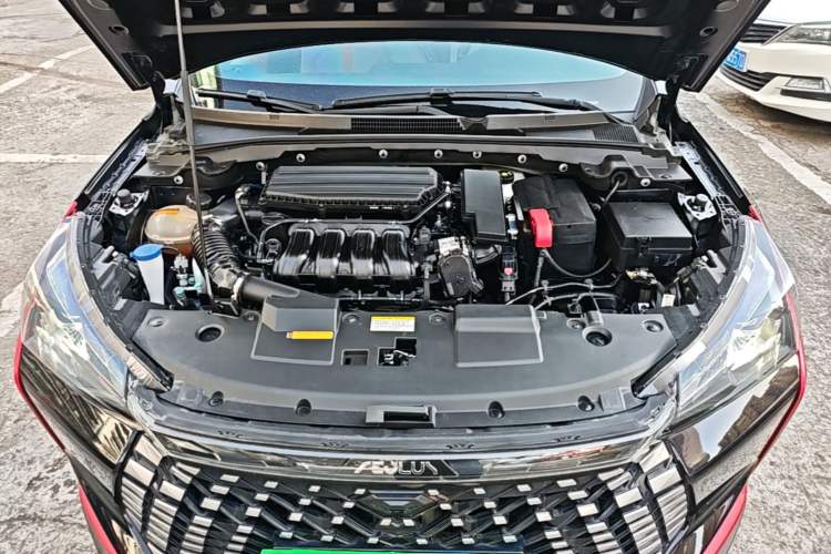 Used Dongfeng Aeolus Yixuan GS 2023 Mach Edition 1.5L Automatic Wealth Creation Version Engine Bay
