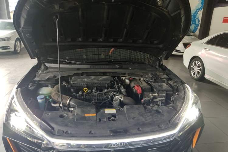 Used Dongfeng Aeolus Yixuan GS 2023 Mach Edition 1.5T Automatic LeKu Version Engine Bay