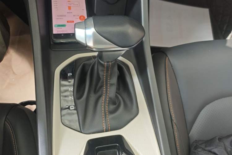 Used Dongfeng Aeolus Yixuan GS 2023 Mach Edition 1.5L Automatic Wealth Creation Version Gear Lever