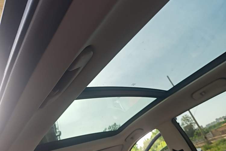 Used Dongfeng Aeolus Yixuan GS 2023 Mach Edition 1.5L Automatic Wealth Creation Version Headliner