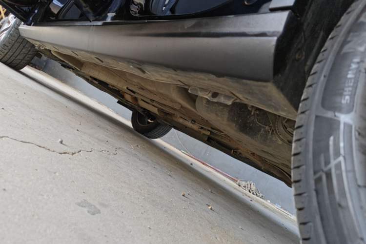 Used Dongfeng Aeolus Yixuan GS 2023 Mach Edition 1.5L Automatic Wealth Creation Version Left Side Sill