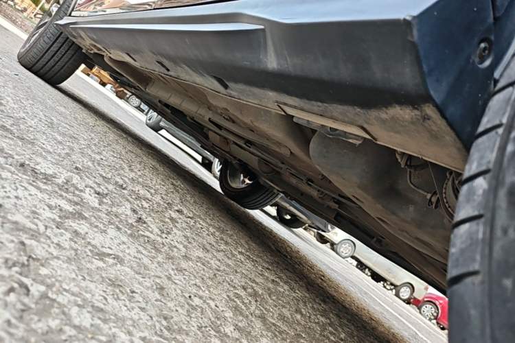 Used Dongfeng Aeolus Yixuan GS 2023 Mach Edition 1.5L Automatic Wealth Creation Version Left Side Sill