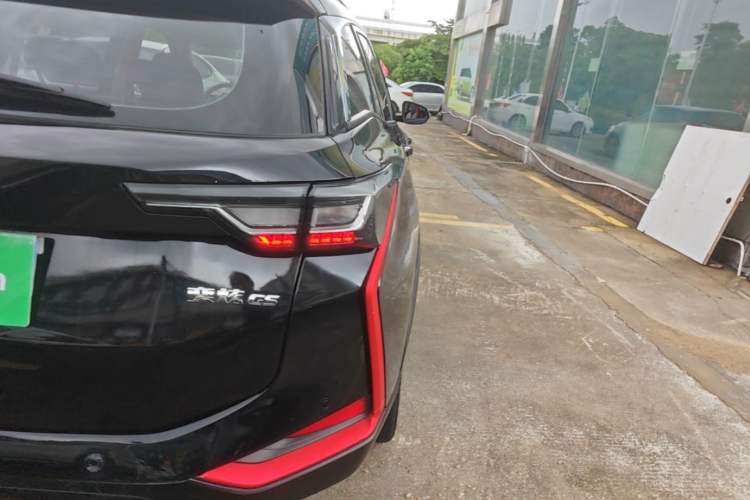 Used Dongfeng Aeolus Yixuan GS 2023 Mach Edition 1.5L Automatic Wealth Creation Version Right Rear Taillight