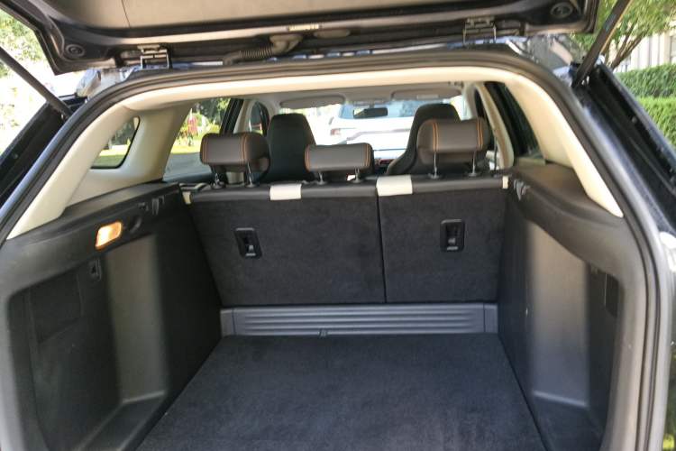 Used Dongfeng Aeolus Yixuan GS 2023 Mach Edition 1.5L Automatic Wealth Creation Version Trunk