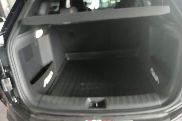 Used Dongfeng Aeolus Yixuan GS 2023 Mach Edition 1.5T Automatic LeKu Version Trunk