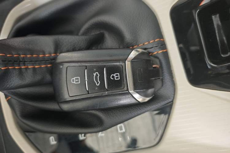 Used Dongfeng Aeolus Yixuan GS 2023 Mach Edition 1.5L Automatic Wealth Creation Version Vehicle Key