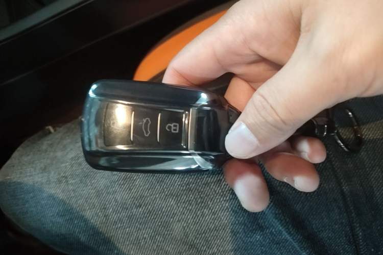 Used Dongfeng Aeolus Yixuan GS 2023 Mach Edition 1.5T Automatic LeKu Version Vehicle Key