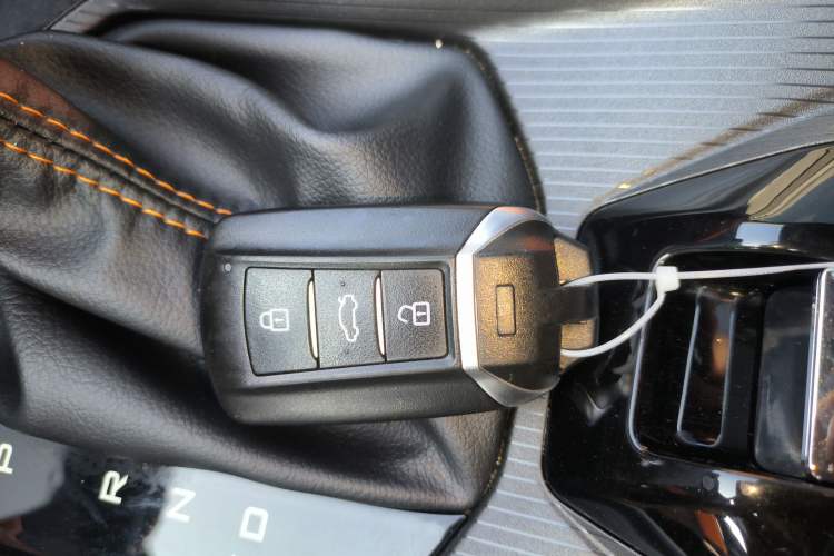 Used Dongfeng Aeolus Yixuan GS 2023 Mach Edition 1.5T Automatic LeKu Version Interior 1