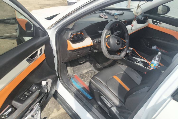 Used Dongfeng Aeolus Yixuan GS 2023 Mach Edition 1.5L Automatic Wealth Creation Version Driver Seat