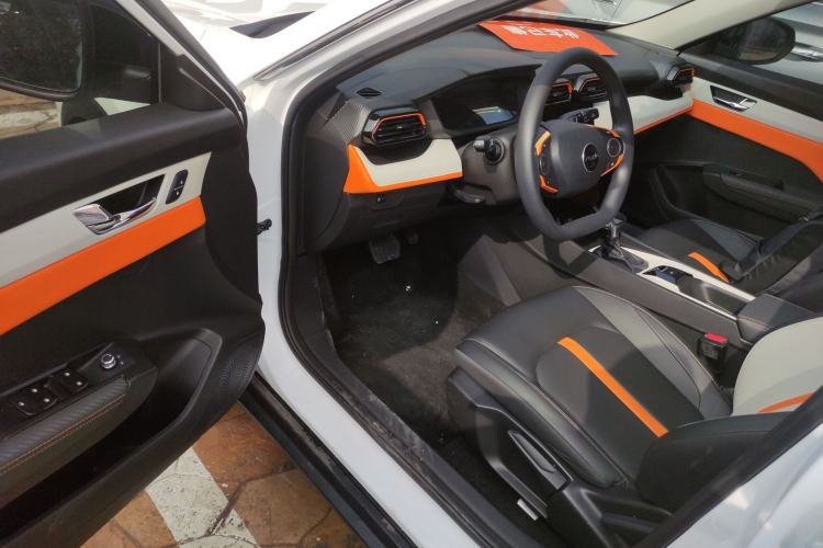Used Dongfeng Aeolus Yixuan GS 2023 Mach Edition 1.5L Automatic Wealth Creation Version Driver Seat