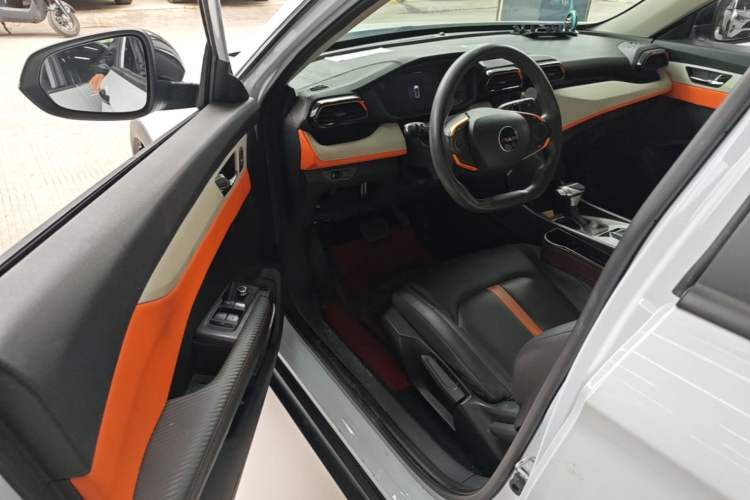 Used Dongfeng Aeolus Yixuan GS 2023 Mach Edition 1.5L Automatic Wealth Creation Version Driver Seat