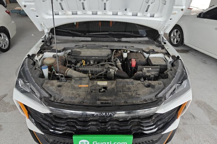 Used Dongfeng Aeolus Yixuan GS 2023 Mach Edition 1.5T Automatic LeKu Version Engine Bay