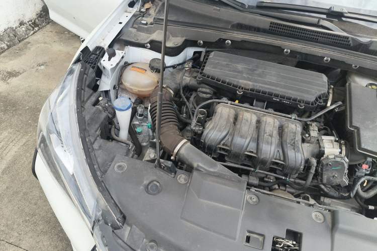 Used Dongfeng Aeolus Yixuan GS 2023 Mach Edition 1.5L Automatic Wealth Creation Version Engine Bay Right