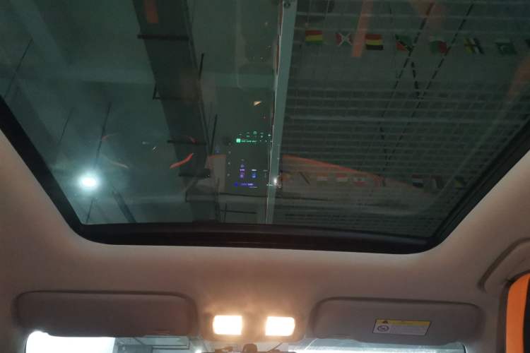 Used Dongfeng Aeolus Yixuan GS 2023 Mach Edition 1.5L Automatic Wealth Creation Version Headliner