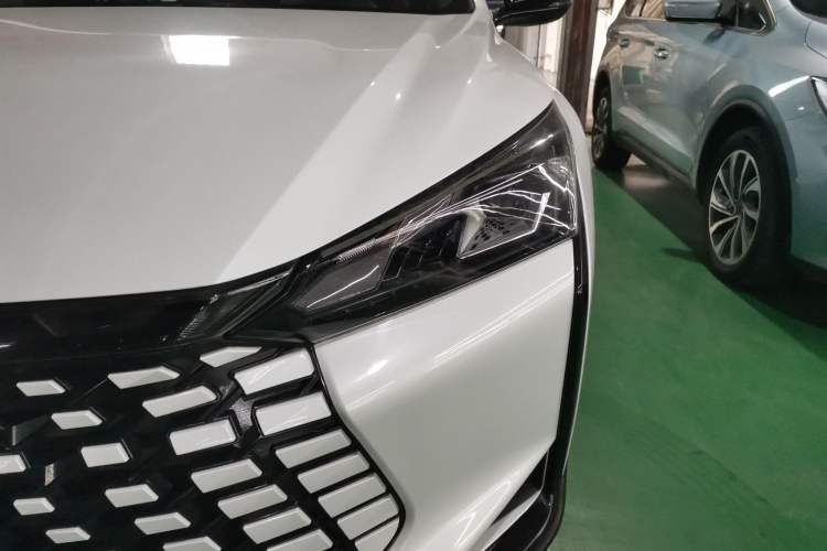 Used Dongfeng Aeolus Yixuan GS 2023 Mach Edition 1.5L Automatic Wealth Creation Version Left Front Headlight